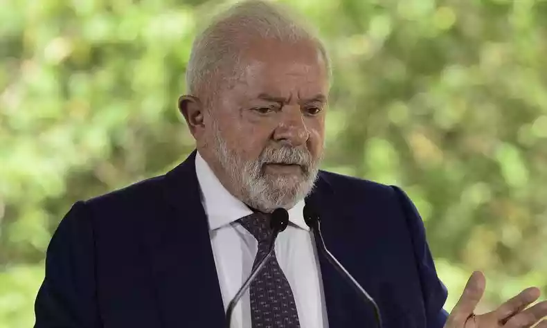 Primeiro pedido de impeachment contra Lula é protocolado: 'Crime de responsabilidade'