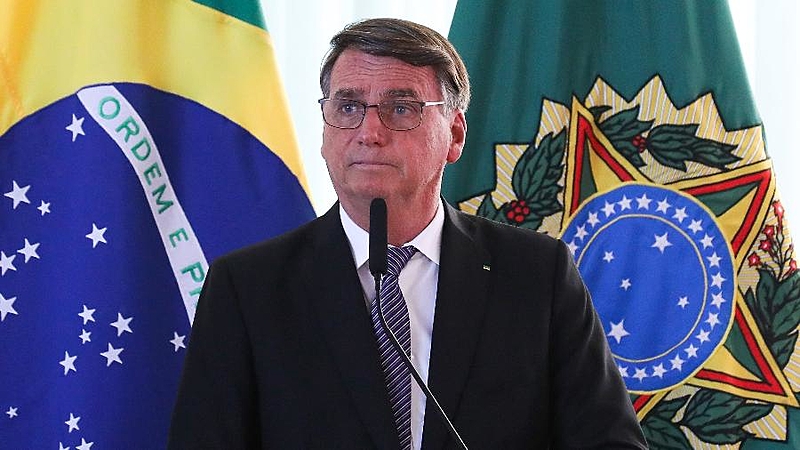 PGR pede para que redes sociais enviem dados de todos os seguidores de Bolsonaro