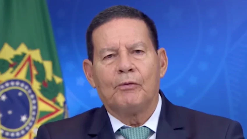 Mourão sobre déficit histórico de Lula: "Fez o 'L', agora aguenta o desastre!"