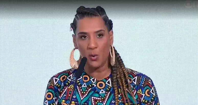 Ministra de Lula é ironizada após dizer que expressão 'buraco negro' é racista