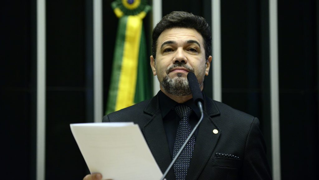 Deputados apresentam PL para criminalizar o apoio ao Hamas no Brasil