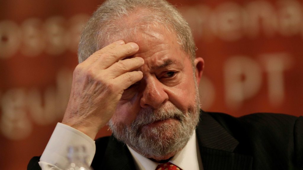 Sob o 1° ano de Lula, contas públicas registram rombo histórico de R$ 230,5 bilhões