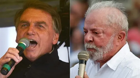 Bolsonaro: "O sistema precisa criar cortinas de fumaça diariamente para defender o Lula"